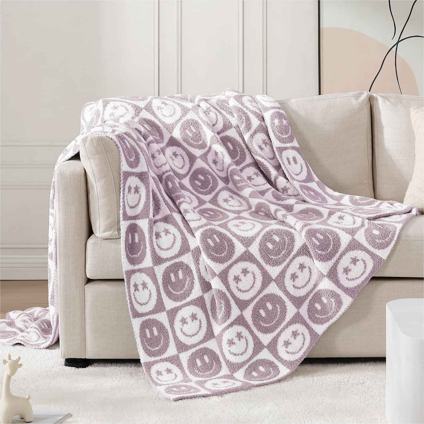 Cozy Checkered Throw Blanket