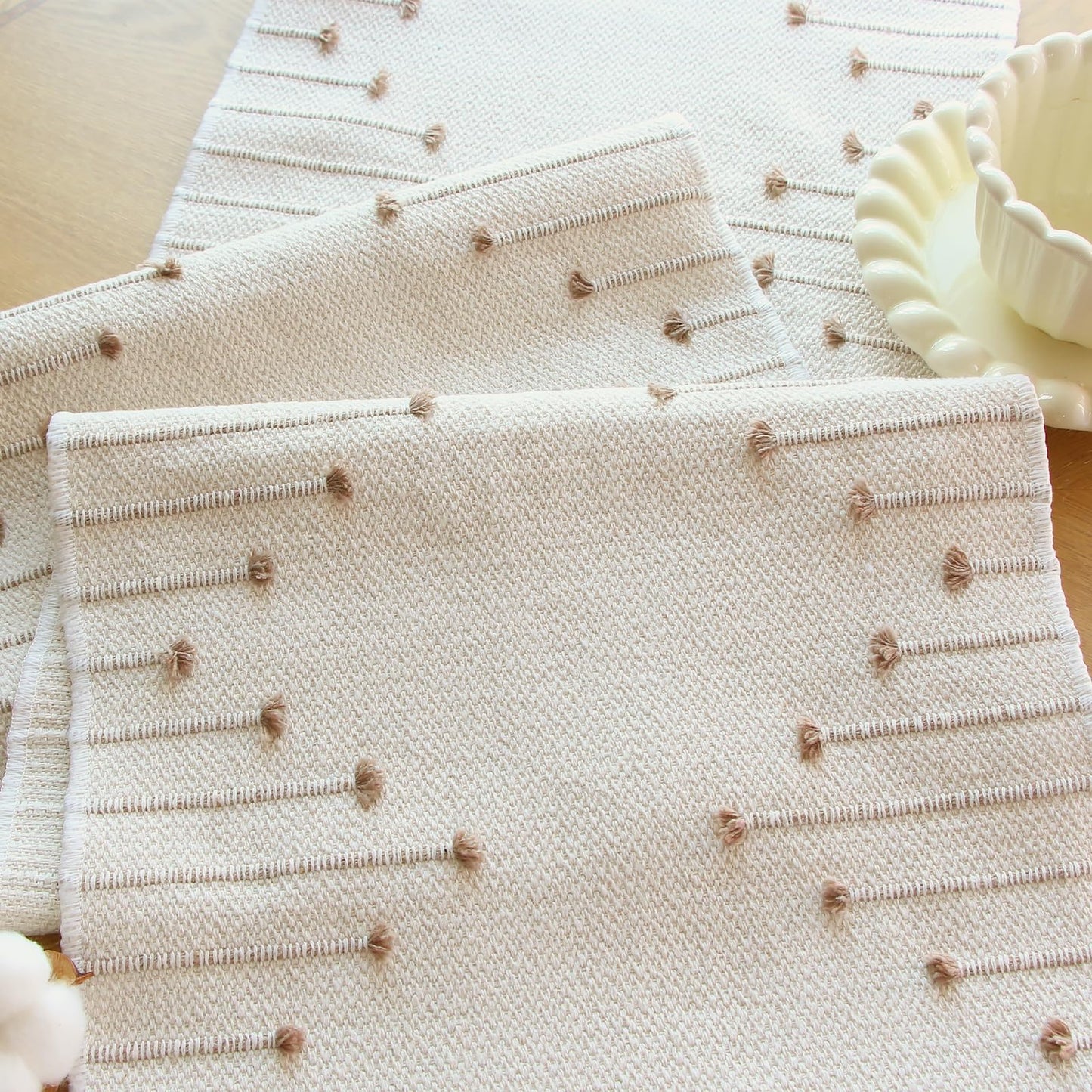 Boho Macrame Table Runner - Rustic Farmhouse Decor for Dining, Events & Holidays