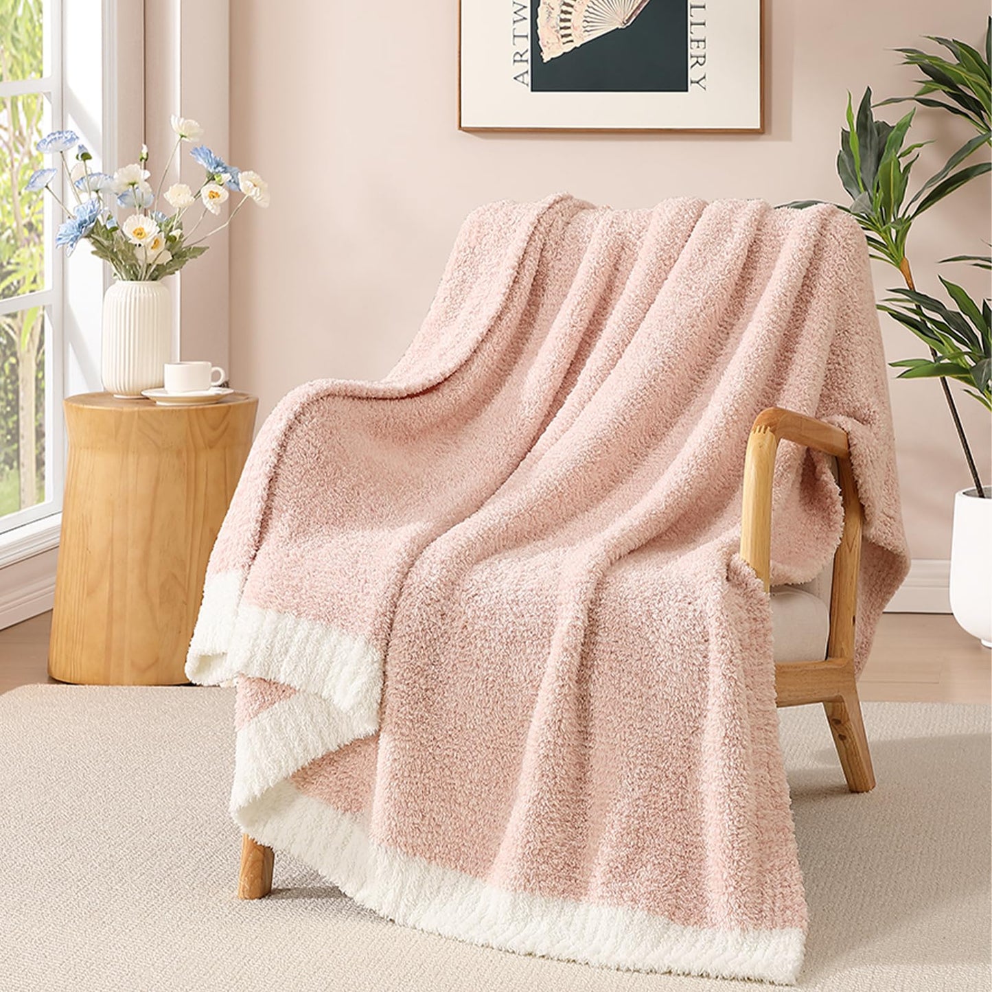 Cozy Checkered Throw Blanket