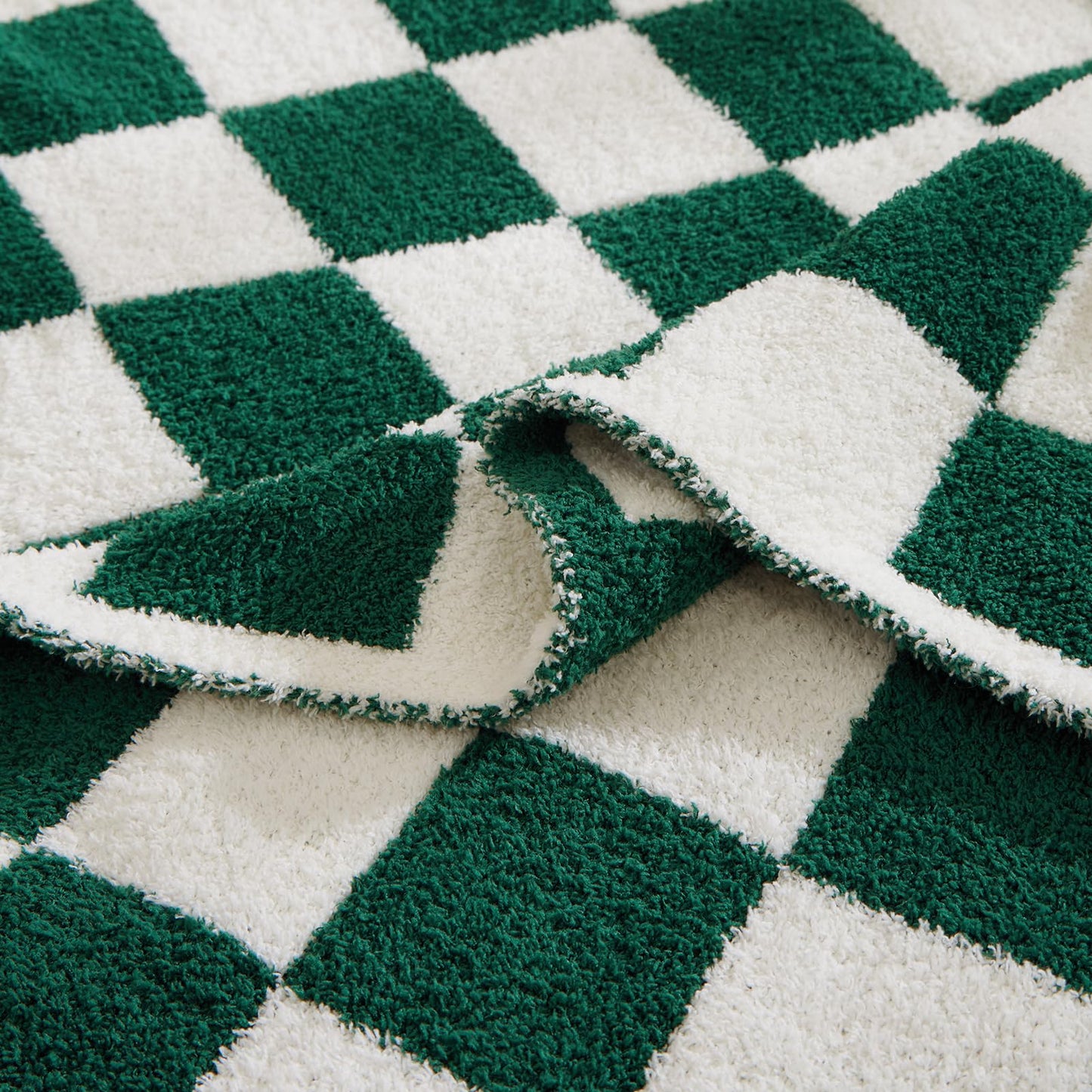 Cozy Checkered Throw Blanket