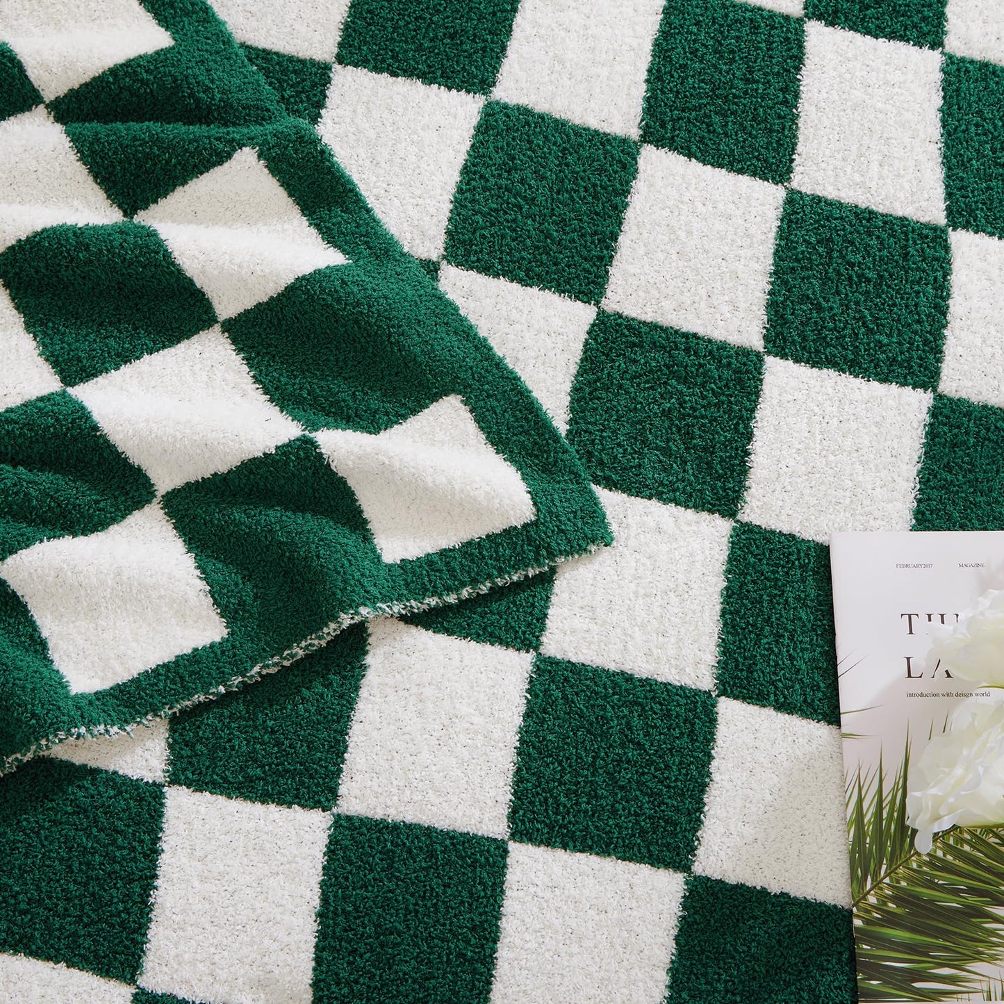 Cozy Checkered Throw Blanket