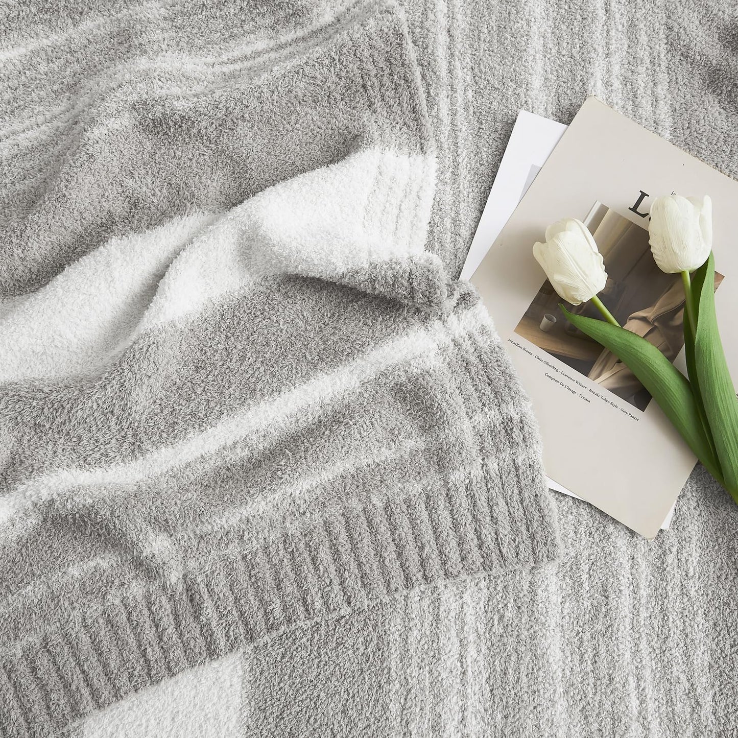 Cozy Checkered Throw Blanket