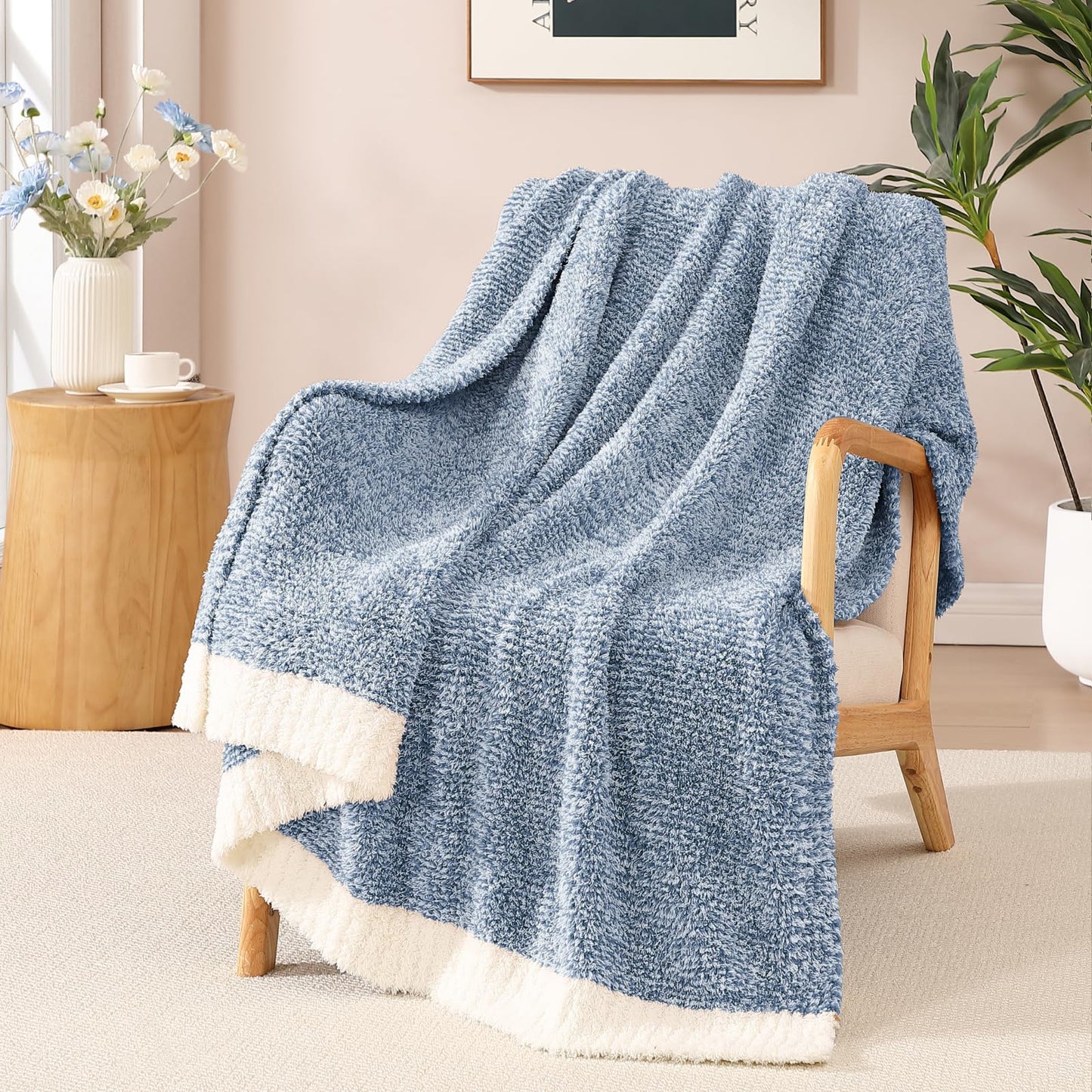 Cozy Checkered Throw Blanket