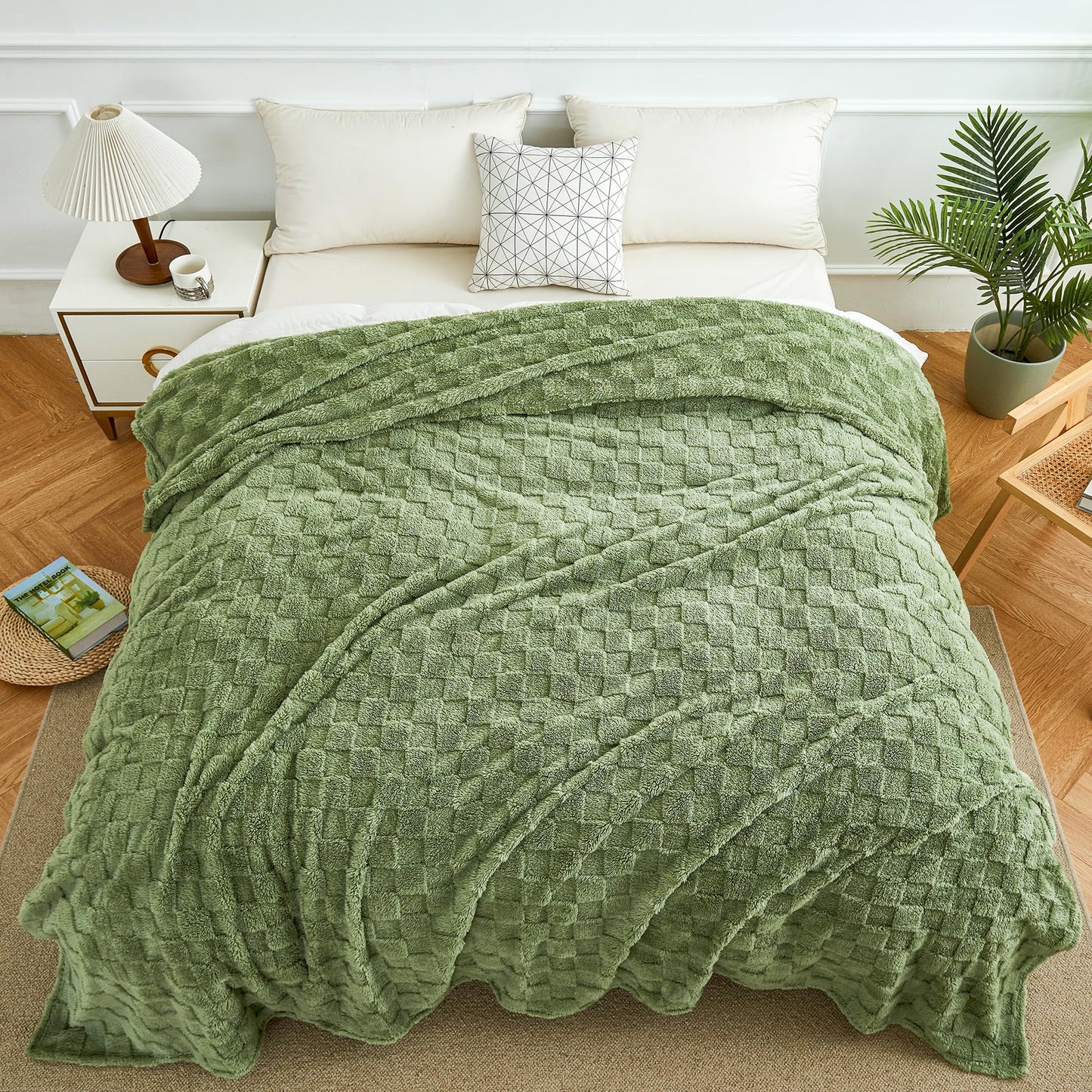 Luxury Plush Faux Fur Throw Blanket