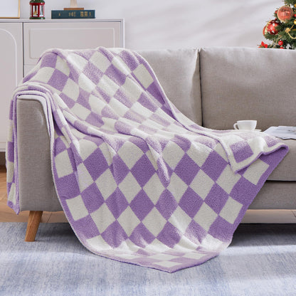 Cozy Checkered Throw Blanket