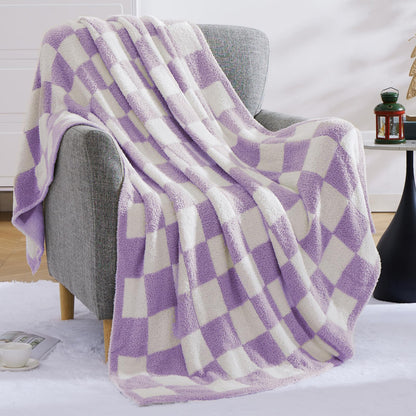Cozy Checkered Throw Blanket