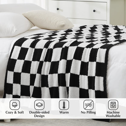 Cozy Checkered Throw Blanket