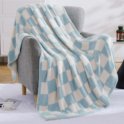 Cozy Checkered Throw Blanket
