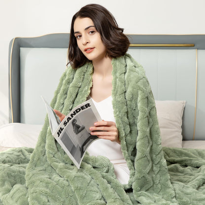 Luxury Plush Faux Fur Throw Blanket