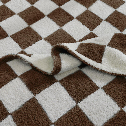 Cozy Checkered Throw Blanket